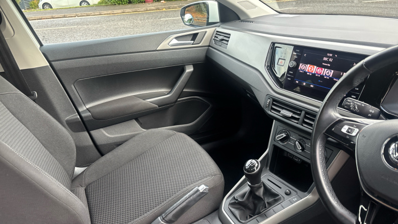 Volkswagen Polo 1.0 SE 5dr Petrol Hatchback